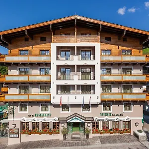 Neuhaus Saalbach Hinterglemm